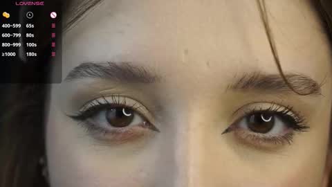 Amelie online show from October 14, 2025, 3:24 pm