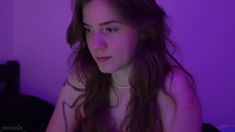 Lia online show from March 28, 2026, 7:57 pm