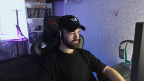 Ask me online show from September 20, 2025, 9:21 am