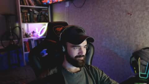 Ask me online show from April 6, 2026, 10:00 pm