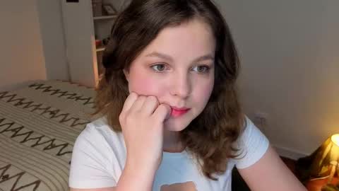 Alice online show from November 30, 2025, 3:27 pm