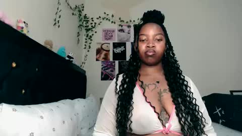 _sexysquirter online show from March 26, 2026, 6:24 pm