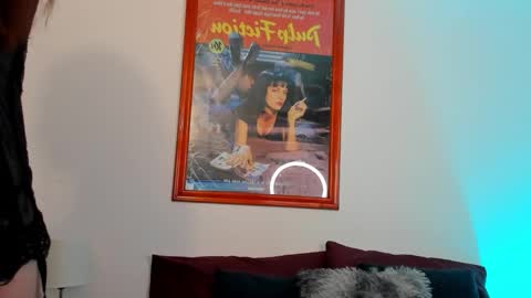 _silvia_vega_ online show from March 22, 2026, 8:18 am