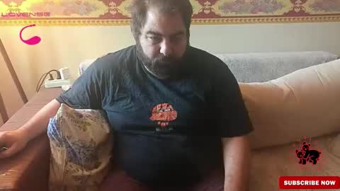 _sinyor34 online show from November 4, 2025, 9:08 am