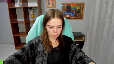 Snapshot of _skylersky chatting on March 11, 2025, 5:02 pm Skyler online show from March 11, 2025, 5:02 pm