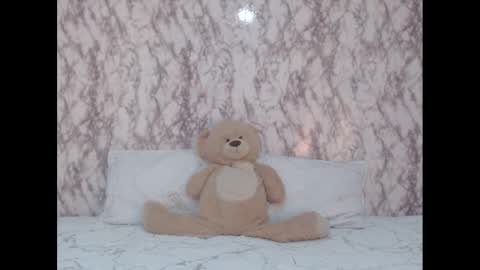 Snapshot of _sofiaparker_ chatting on January 5, 2025, 7:17 am Sofia Parker online show from January 5, 2025, 7:17 am