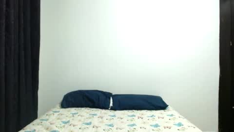 Sofia Parker online show from September 23, 2025, 5:32 am