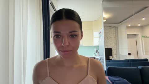 Snapshot of _sofistar chatting on April 6, 2026, 7:09 am Sophie online show from April 6, 2026, 7:09 am