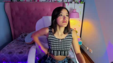 Sophie  online show from January 28, 2025, 12:00 pm