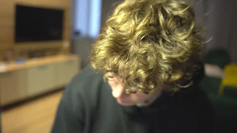 OLIVERpvt is open online show from January 27, 2025, 12:05 pm