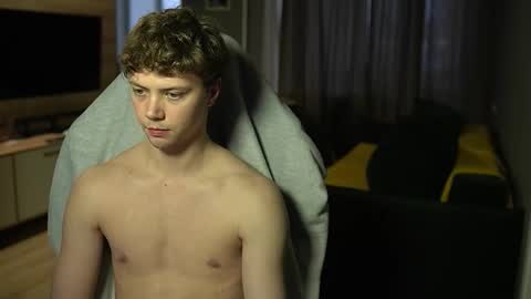 OLIVERpvt is open online show from February 2, 2026, 12:04 pm