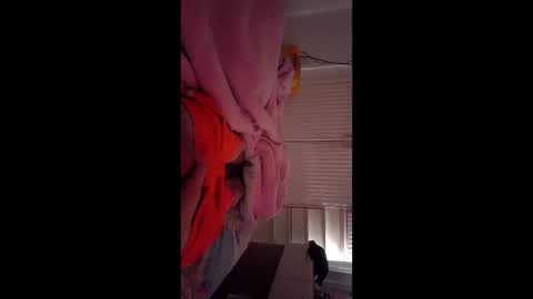 Alejandro Pinzon online show from March 8, 2025, 1:25 pm