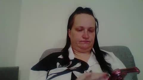 Melisa online show from November 10, 2025, 7:13 pm