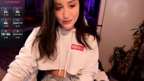 _sserendipityy_ online show from September 13, 2025, 3:34 pm