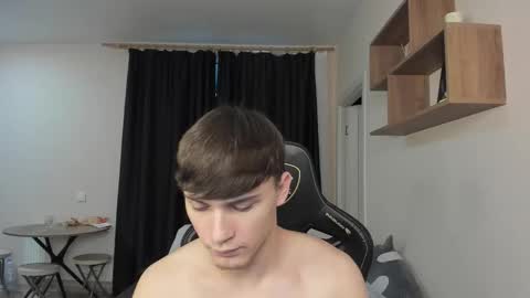 MARKPVT IS OPEN online show from November 9, 2025, 4:00 am