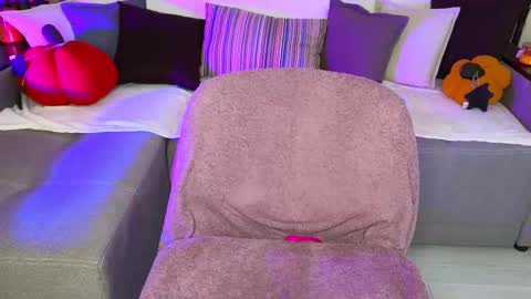 Alice online show from February 26, 2025, 9:42 am