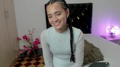 Sussi online show from February 21, 2025, 7:43 pm