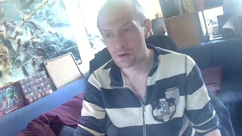_svenerd_____ online show from May 28, 2026, 11:07 am