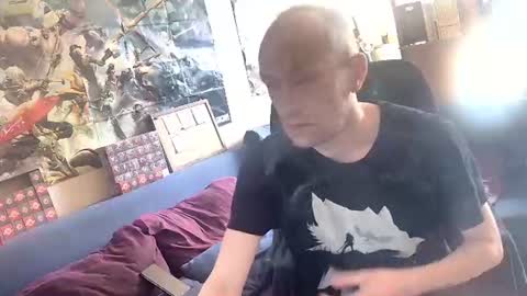 Snapshot of _svenerd_____ chatting on July 8, 2026, 3:49 pm _svenerd_____ online show from July 8, 2026, 3:49 pm