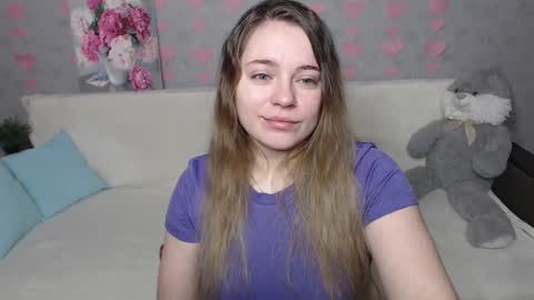 Lana online show from February 20, 2025, 6:39 am