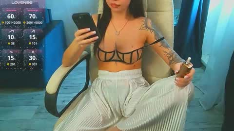 Milana   welcome to my world  online show from March 25, 2026, 6:19 am