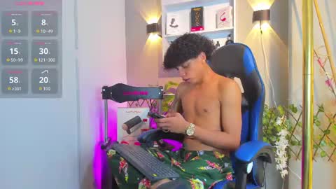 Snapshot of _taylor_black chatting on July 10, 2026, 9:06 pm Taylor online show from July 10, 2026, 9:06 pm