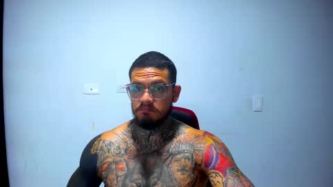 Snapshot of _thadeo_ chatting on February 28, 2025, 3:37 am ThadeoWolf online show from February 28, 2025, 3:37 am