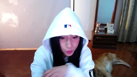 Snapshot of _the_dark_side_of_the_moon_ chatting on February 19, 2025, 2:33 am _the_dark_side_of_the_moon_ online show from February 19, 2025, 2:33 am