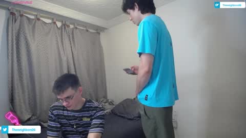 Scot y Patrick online show from April 1, 2026, 11:02 pm