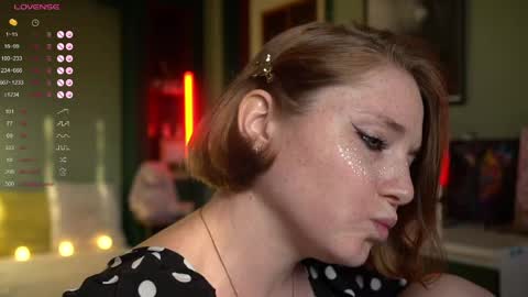 Evi online show from April 17, 2026, 4:32 pm