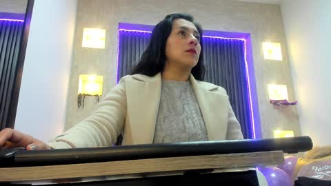 Stefania online show from January 22, 2025, 2:35 pm