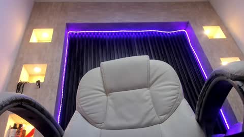 Stefania online show from January 23, 2025, 2:28 pm