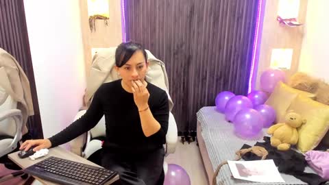 Stefania online show from January 24, 2025, 11:02 pm