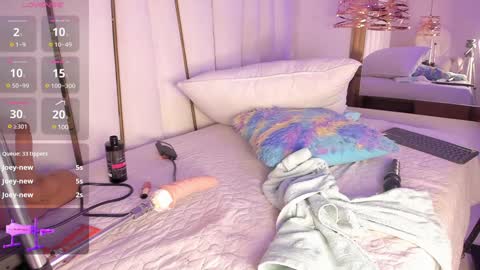 Rousse  online show from January 18, 2025, 1:30 am