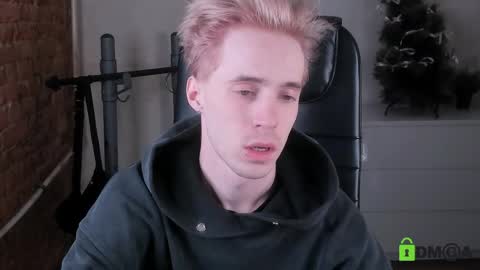 _tokyo_ghoul online show from March 22, 2026, 3:04 pm