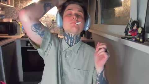 Snapshot of _torfin_ chatting on February 8, 2026, 8:23 pm _torfin_ online show from February 8, 2026, 8:23 pm