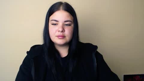 Trisha online show from October 8, 2025, 10:46 am