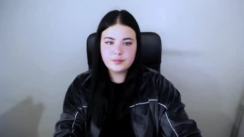 Trisha online show from October 23, 2025, 11:53 am