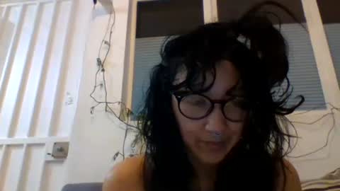 _tutti_frutti_ online show from February 4, 2025, 4:48 am