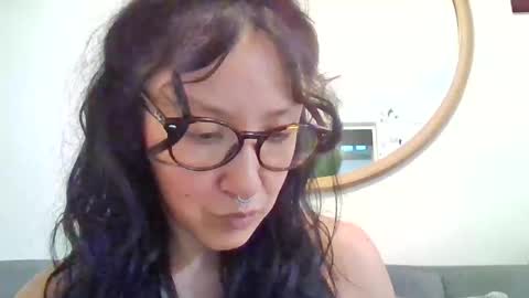 _tutti_frutti_ online show from September 17, 2025, 3:41 am