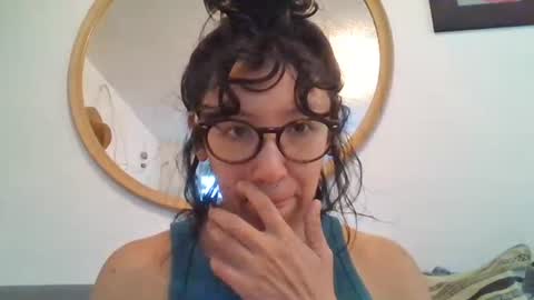 _tutti_frutti_ online show from October 13, 2025, 11:16 pm