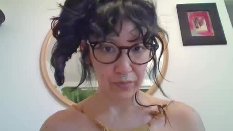 _tutti_frutti_ online show from November 24, 2025, 3:39 am