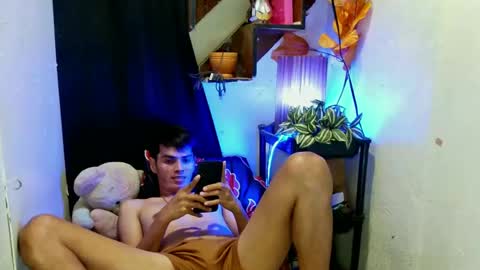 Snapshot of _urbabypam chatting on January 5, 2025, 1:15 pm Urjerick online show from January 5, 2025, 1:15 pm