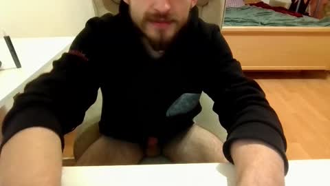 Snapshot of _v_l_a_d_ chatting on February 12, 2025, 7:56 pm Vlad online show from February 12, 2025, 7:56 pm