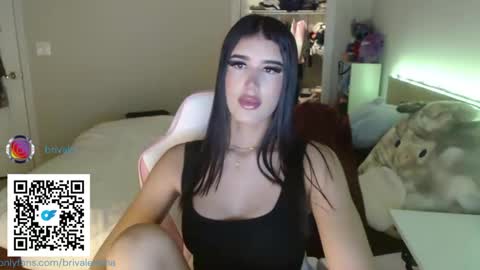 Snapshot of _valentina_rose_25 chatting on March 12, 2025, 12:53 am _valentina_rose_25 online show from March 12, 2025, 12:53 am