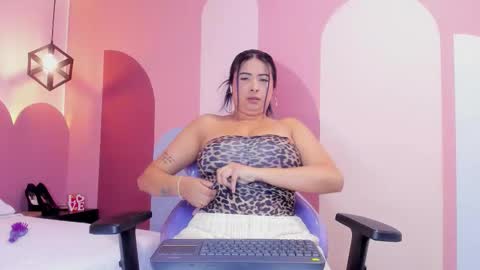 Snapshot of _valeryboobs_ chatting on March 19, 2026, 1:15 pm _valeryboobs_ online show from March 19, 2026, 1:15 pm
