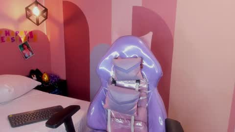 Snapshot of _valeryboobs_ chatting on April 10, 2026, 2:33 pm _valeryboobs_ online show from April 10, 2026, 2:33 pm