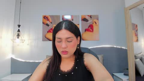 _valerycooper online show from April 28, 2026, 11:37 am