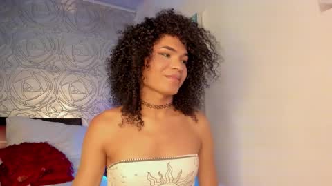 Snapshot of _vennuss_ chatting on October 6, 2025, 4:43 am Venus online show from October 6, 2025, 4:43 am