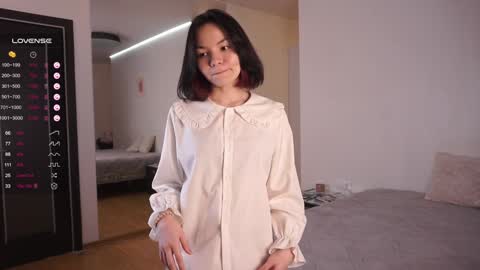 Viola online show from January 25, 2025, 6:57 pm